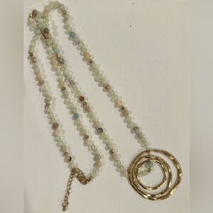 Elegant Semi-Precious Pale Green Necklace with Gold Accents & Pendant